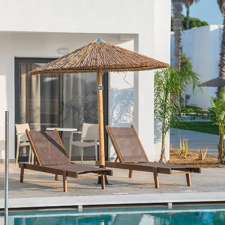 Summer Village Of Hippokrates - Adults Only