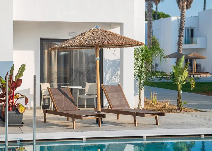 Summer Village Of Hippokrates - Adults Only